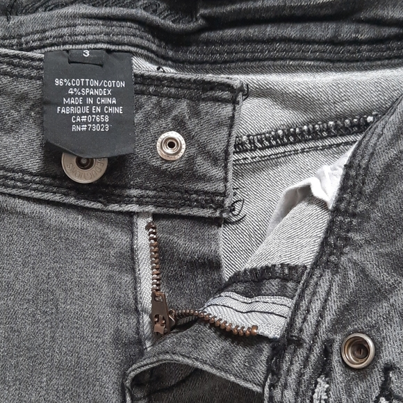 Woman's jeans - Picture 6 of 6